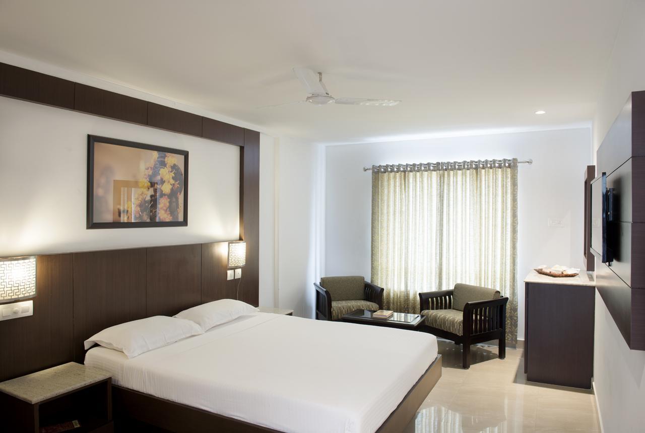 Lalitha Inn Guruvāyūr Exterior foto