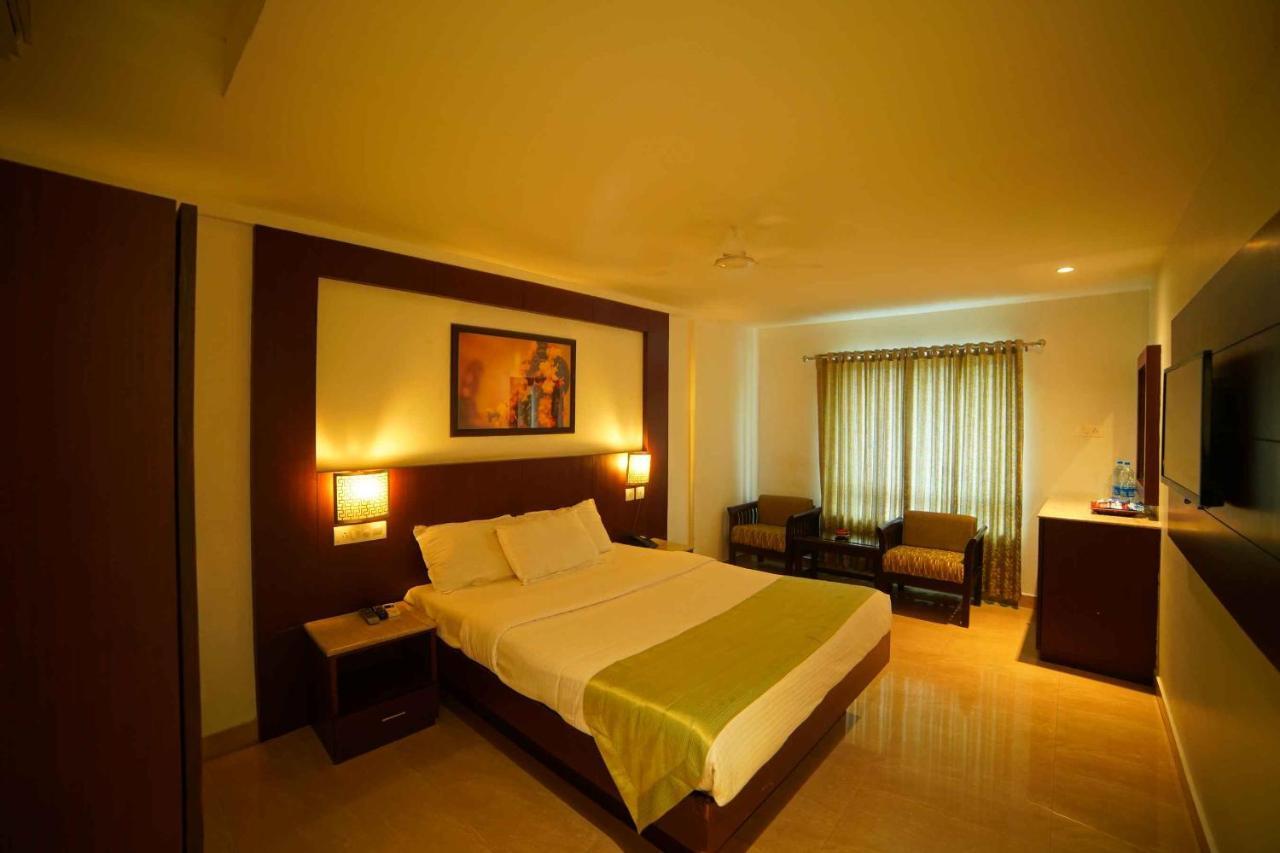 Lalitha Inn Guruvāyūr Exterior foto